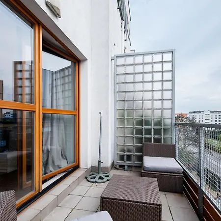 Superapart Chelmska 9 Апартаменты *