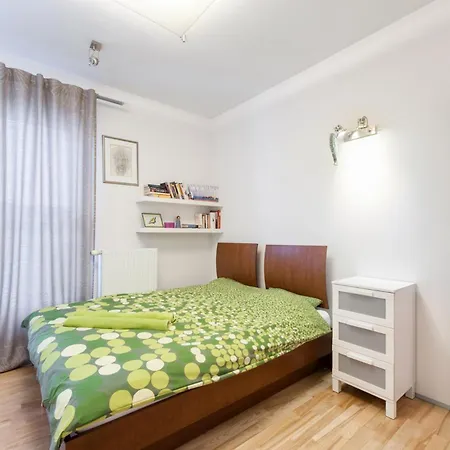 Superapart Chelmska 9 Daire Varşova